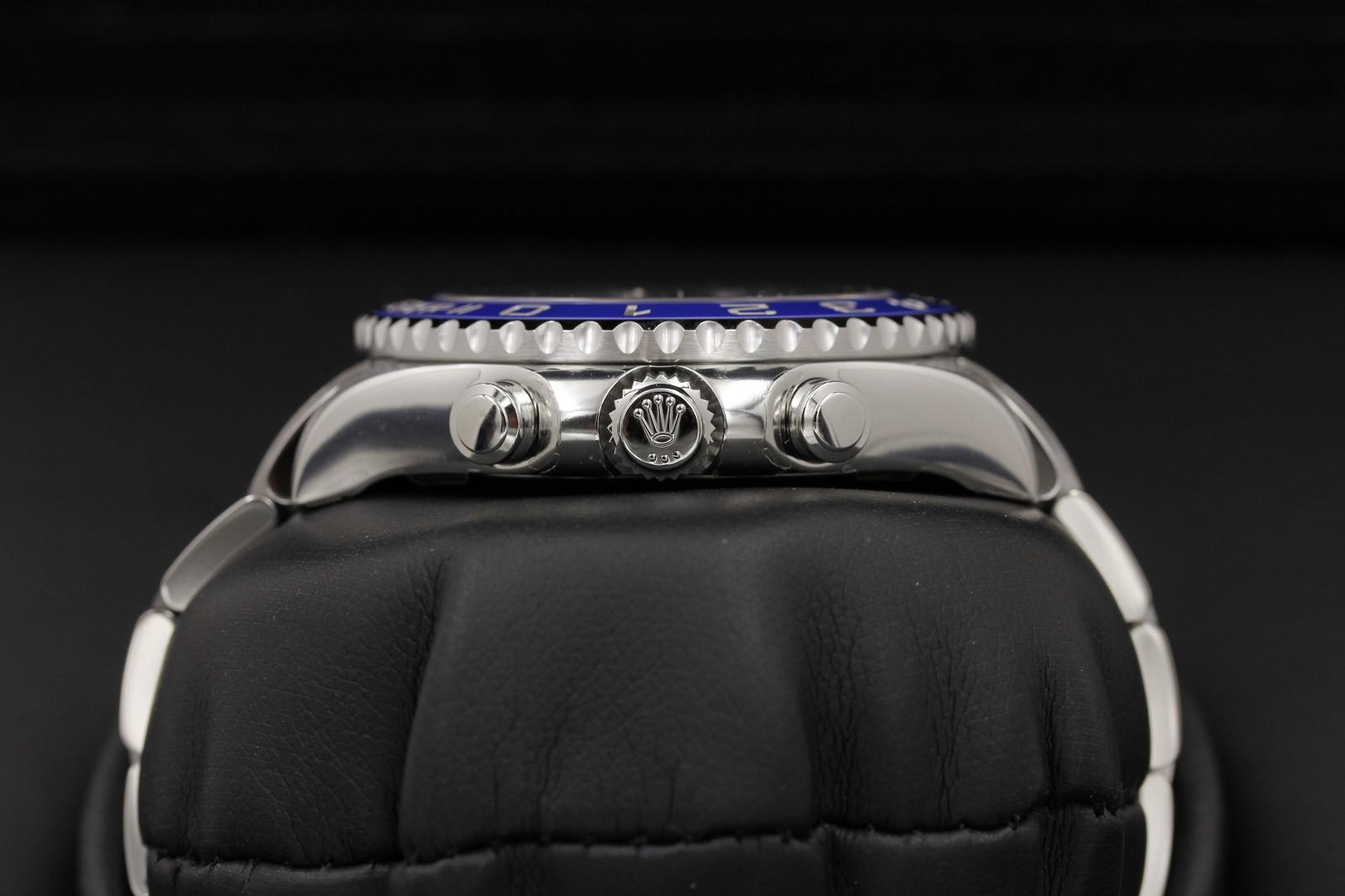 Watch Image 3