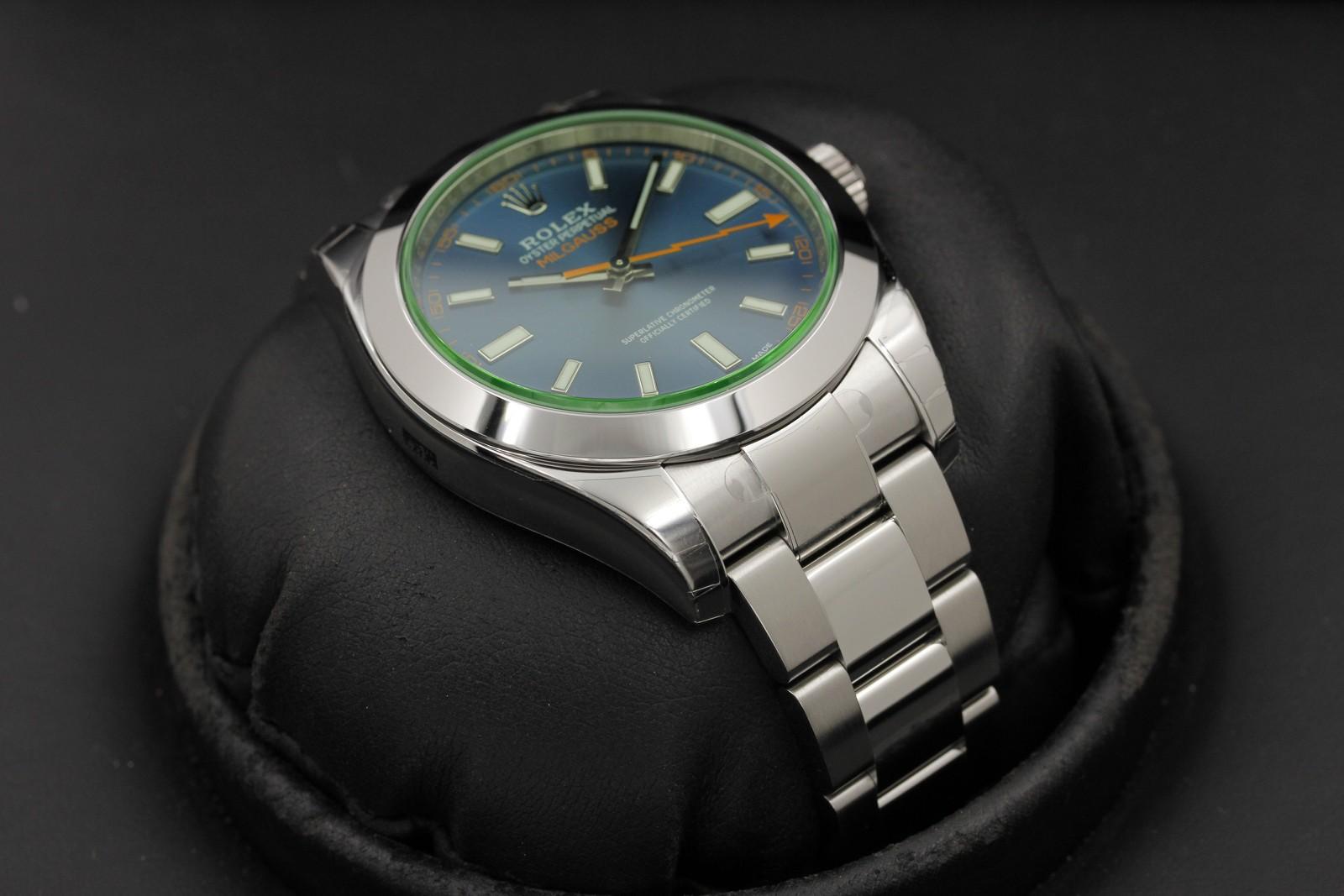 Watch Image 6