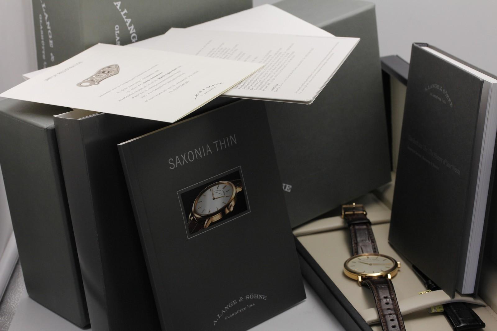 Watch Image 15