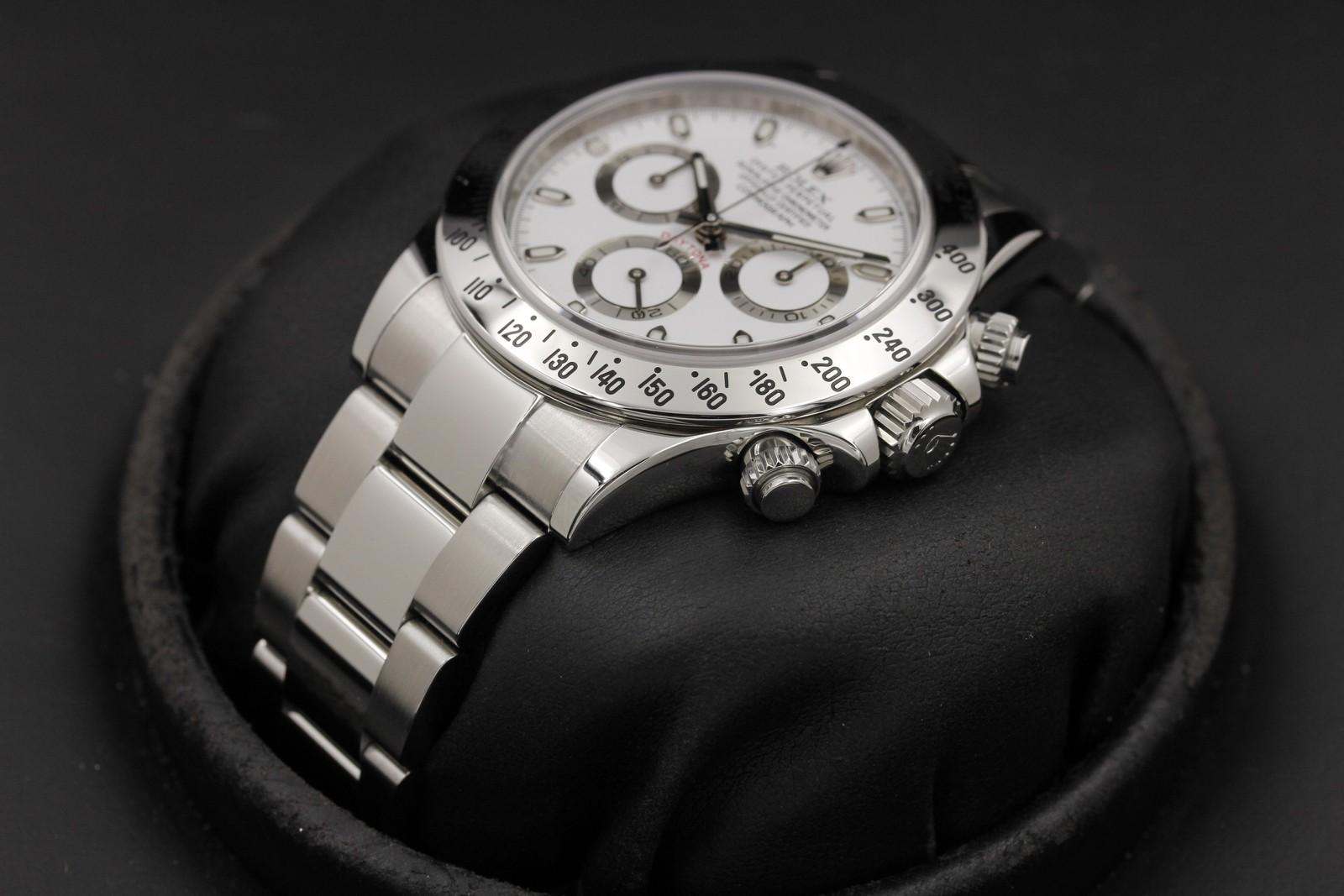Watch Image 2
