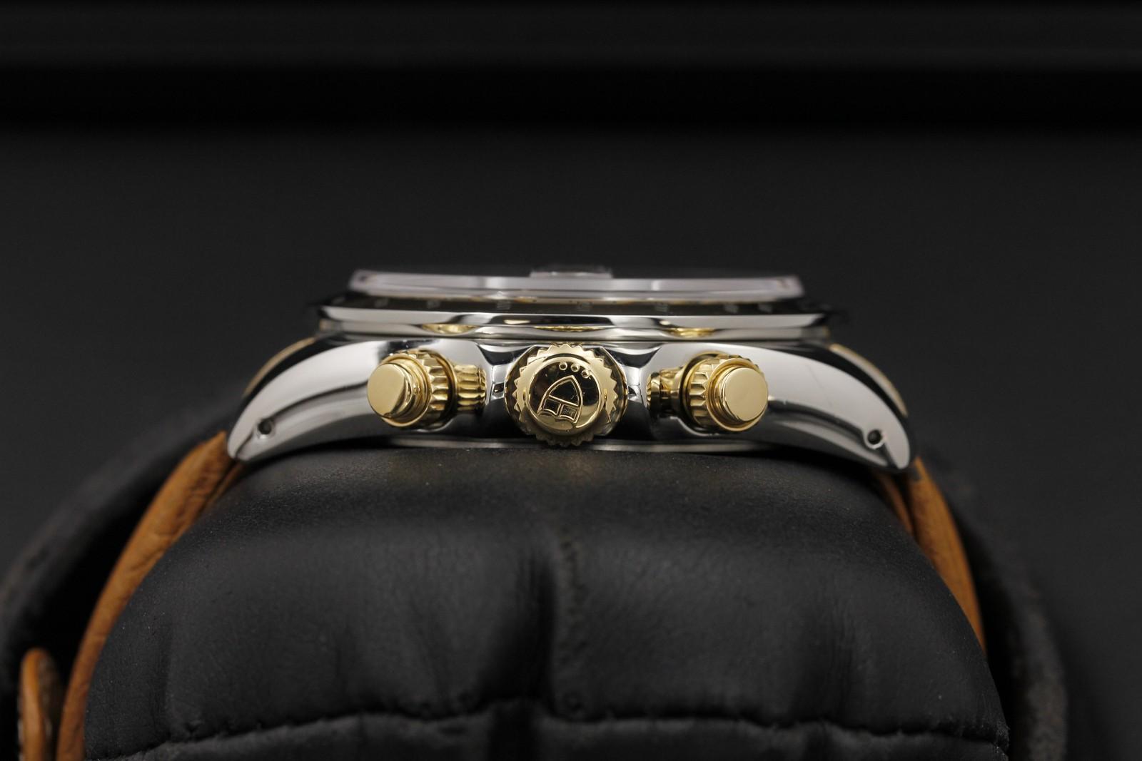 Watch Image 3