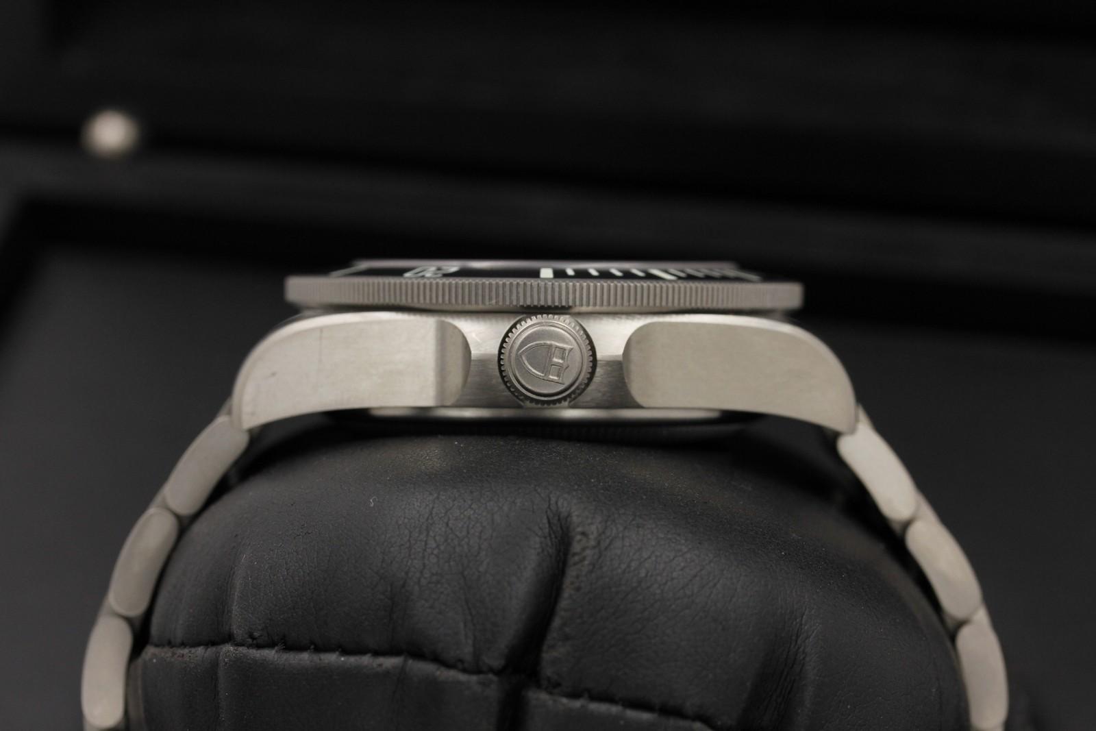 Watch Image 3