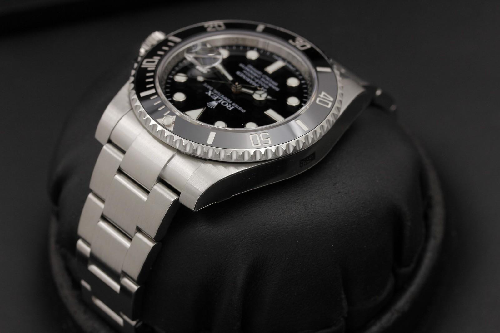 Watch Image 5
