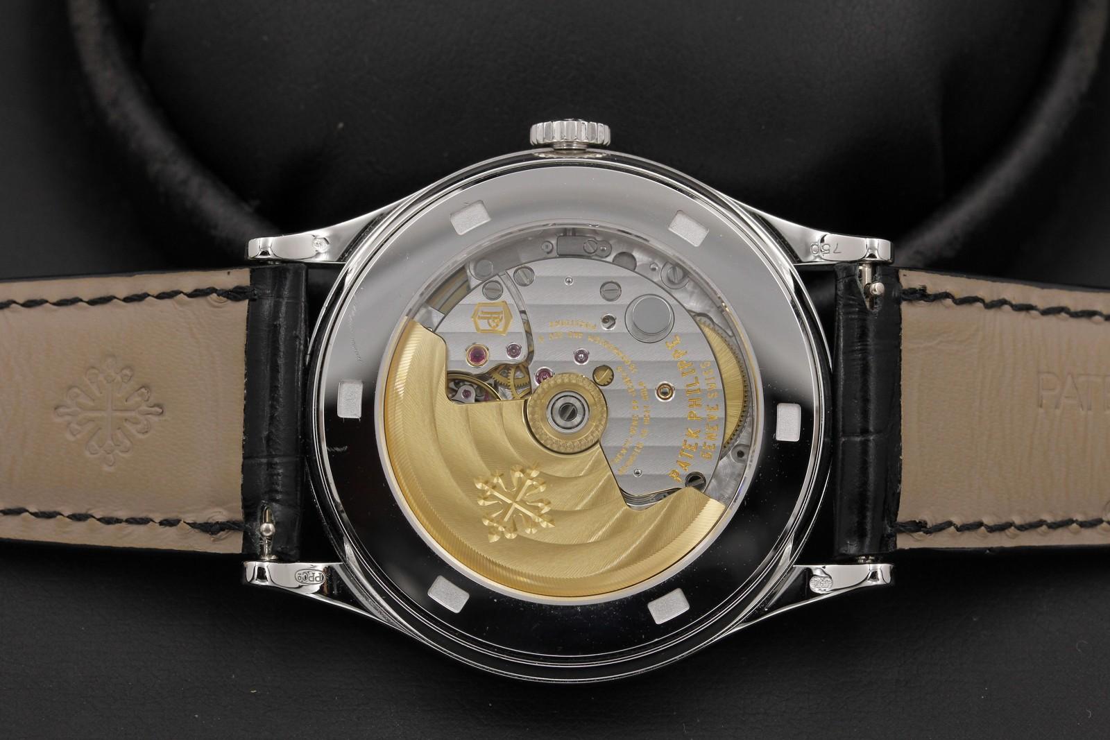 Watch Image 11