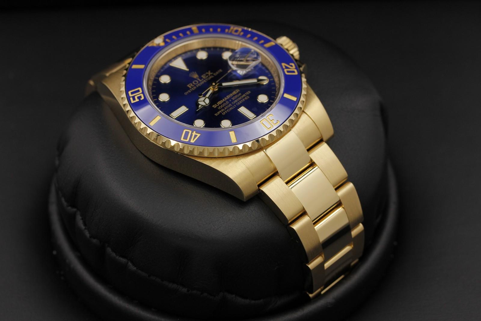 Watch Image 6