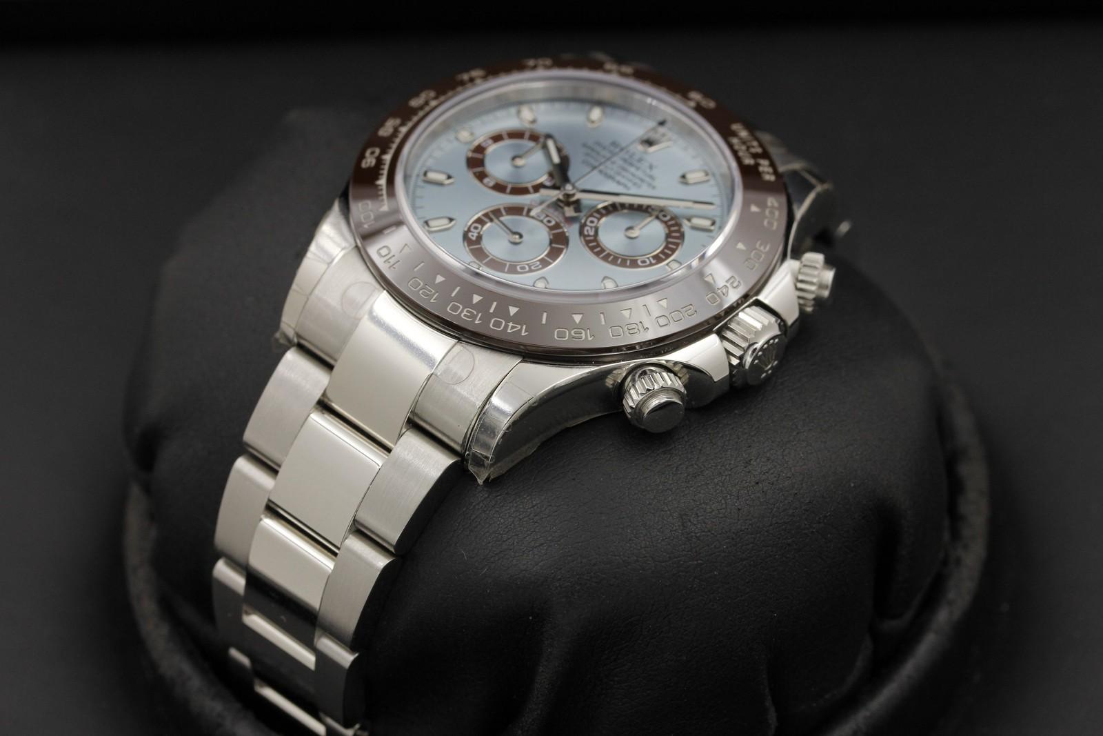 Watch Image 2