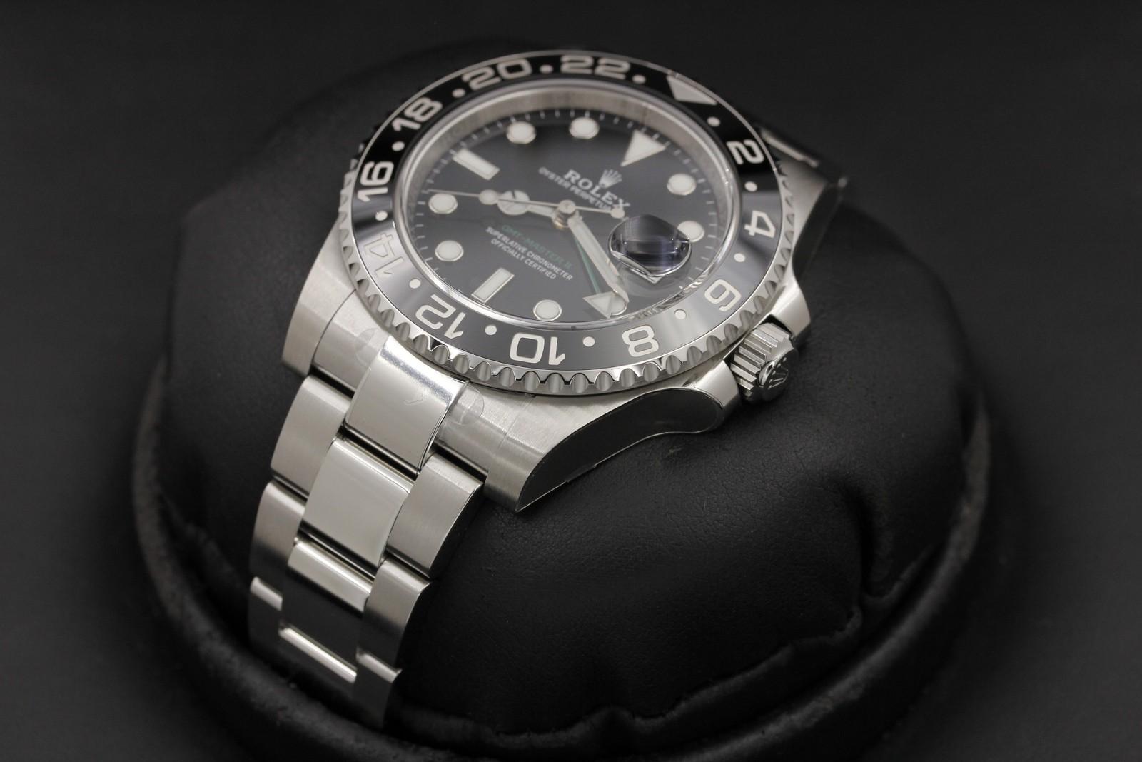 Watch Image 2