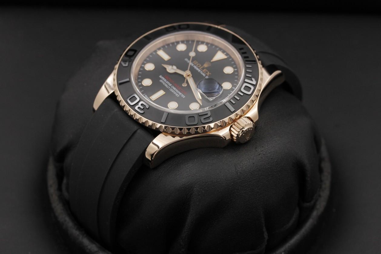 Watch Image 6