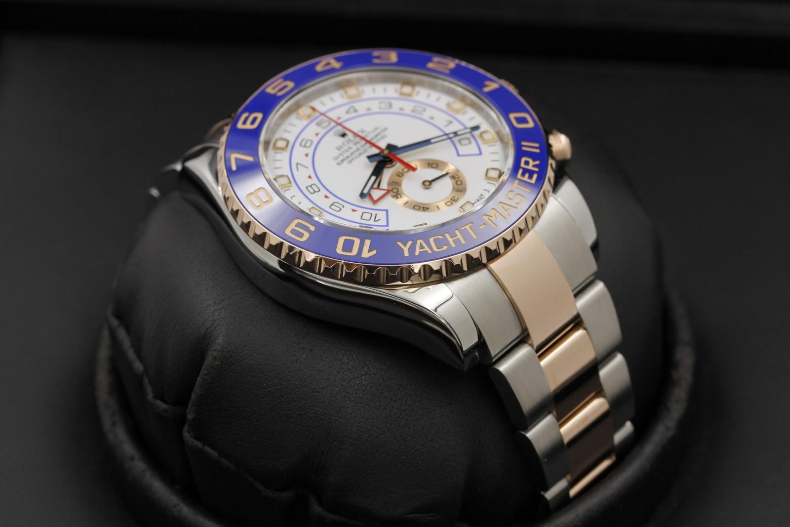 Watch Image 6