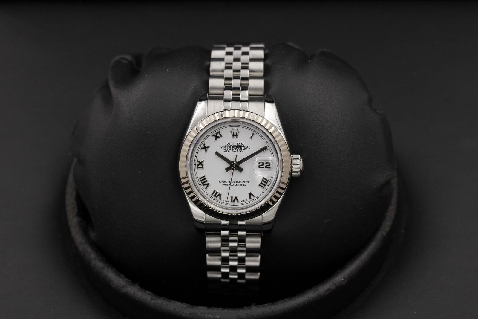 Watch Image 1