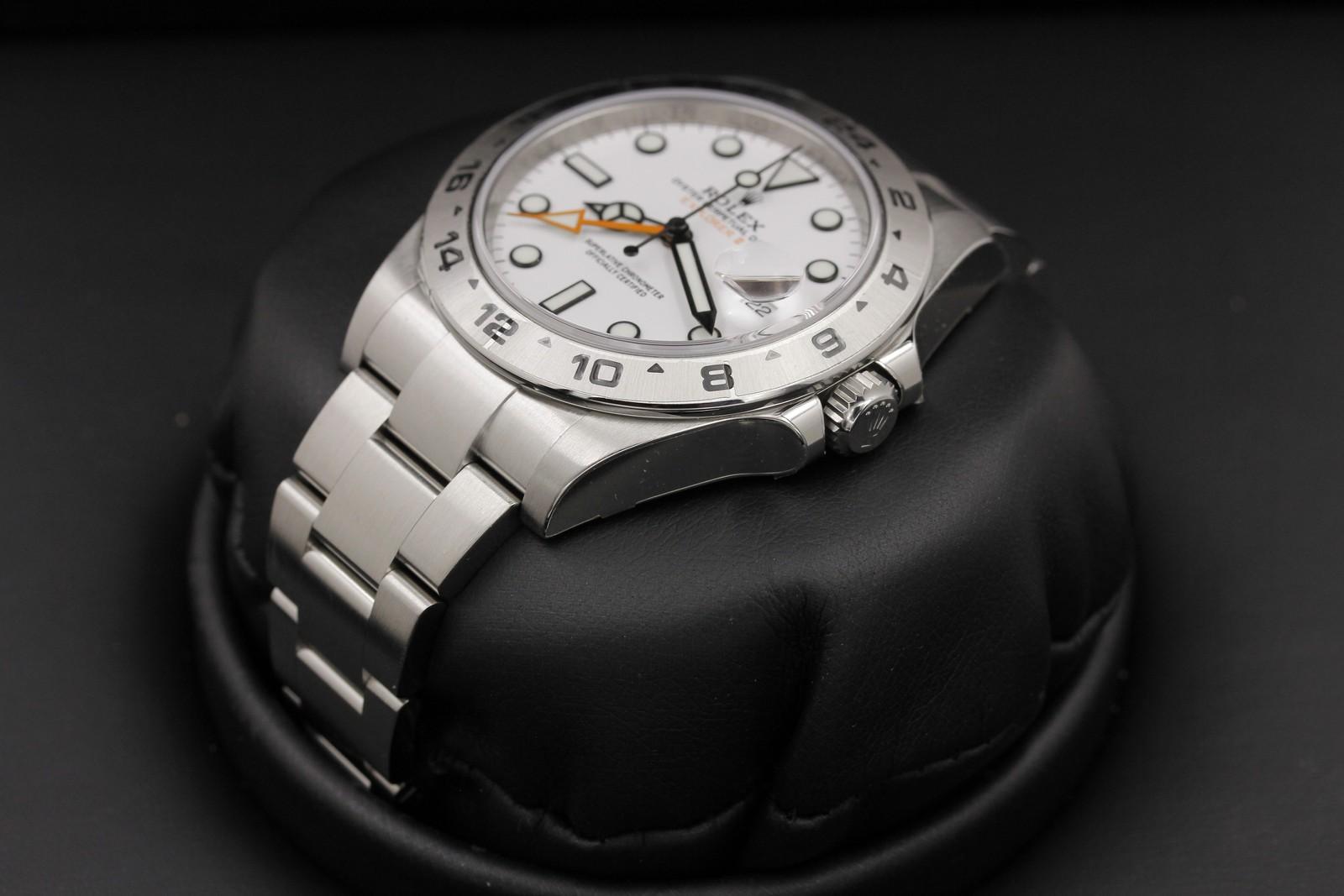 Watch Image 2