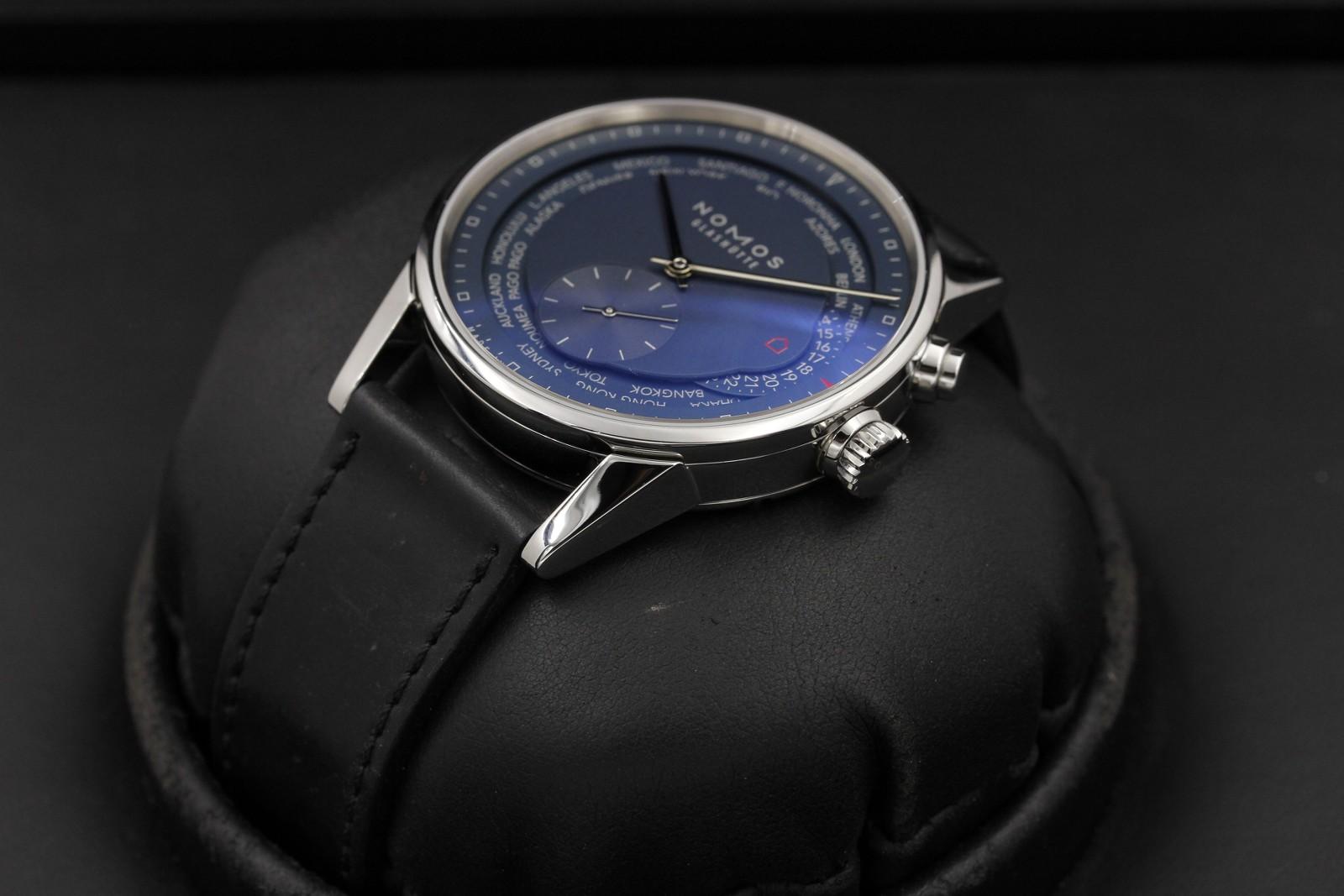 Watch Image 2