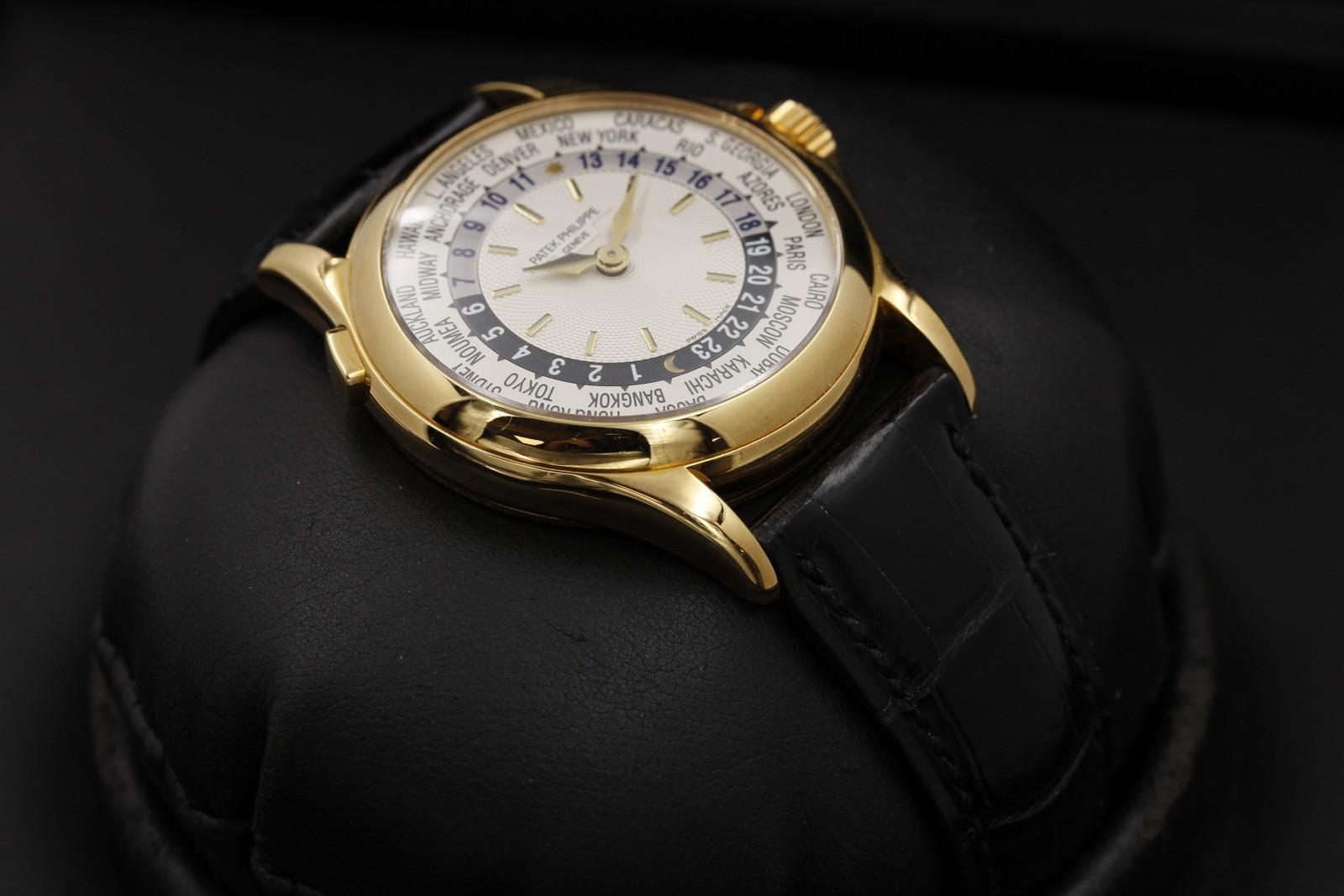 Watch Image 6