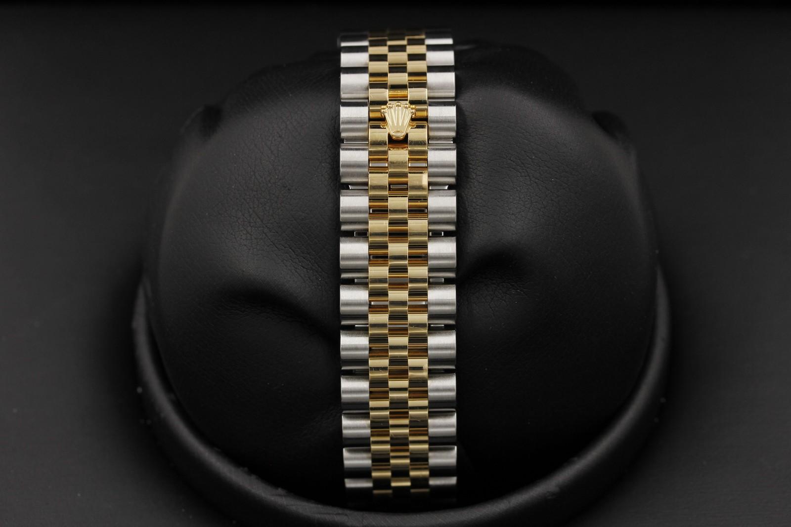 Watch Image 7