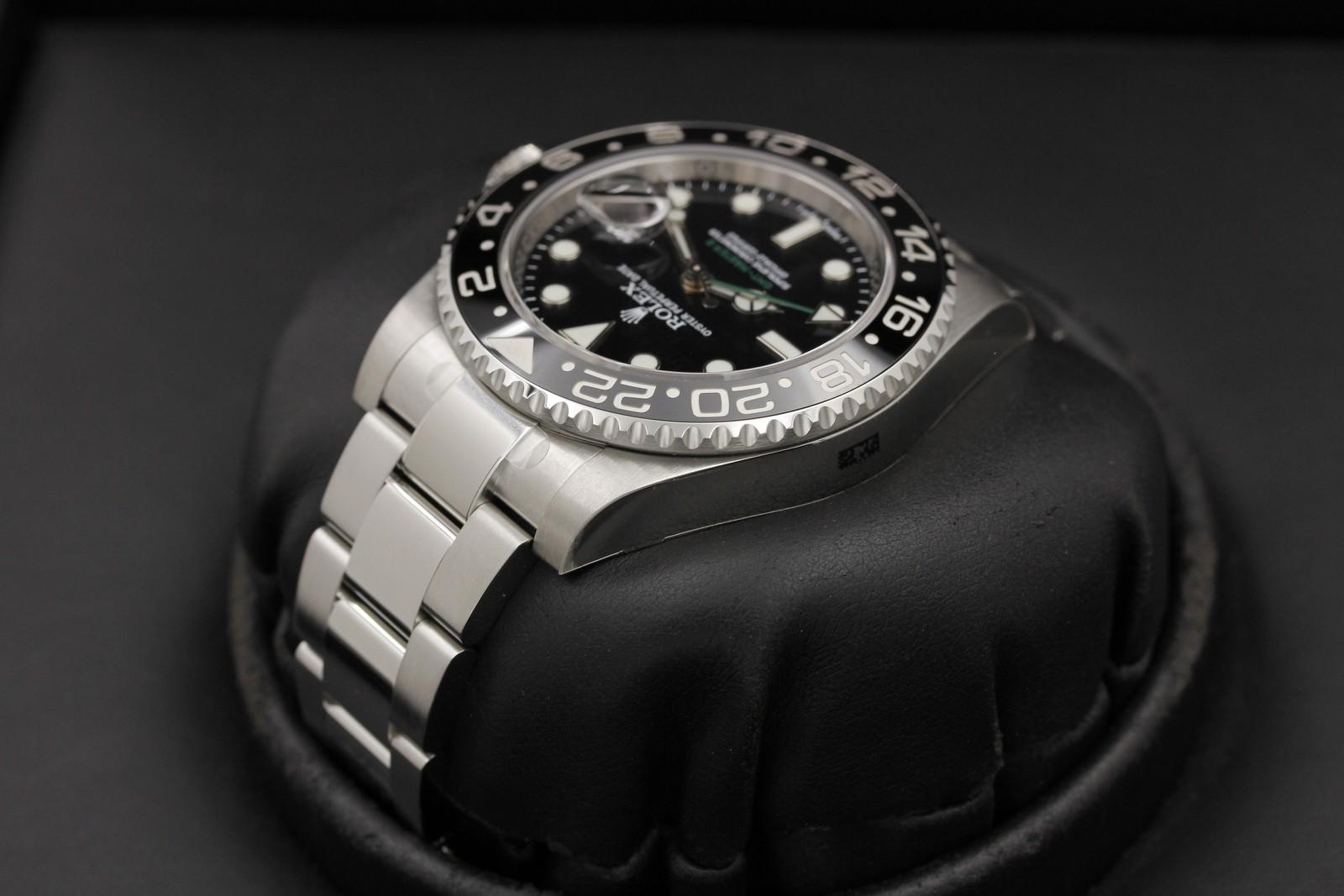 Watch Image 5