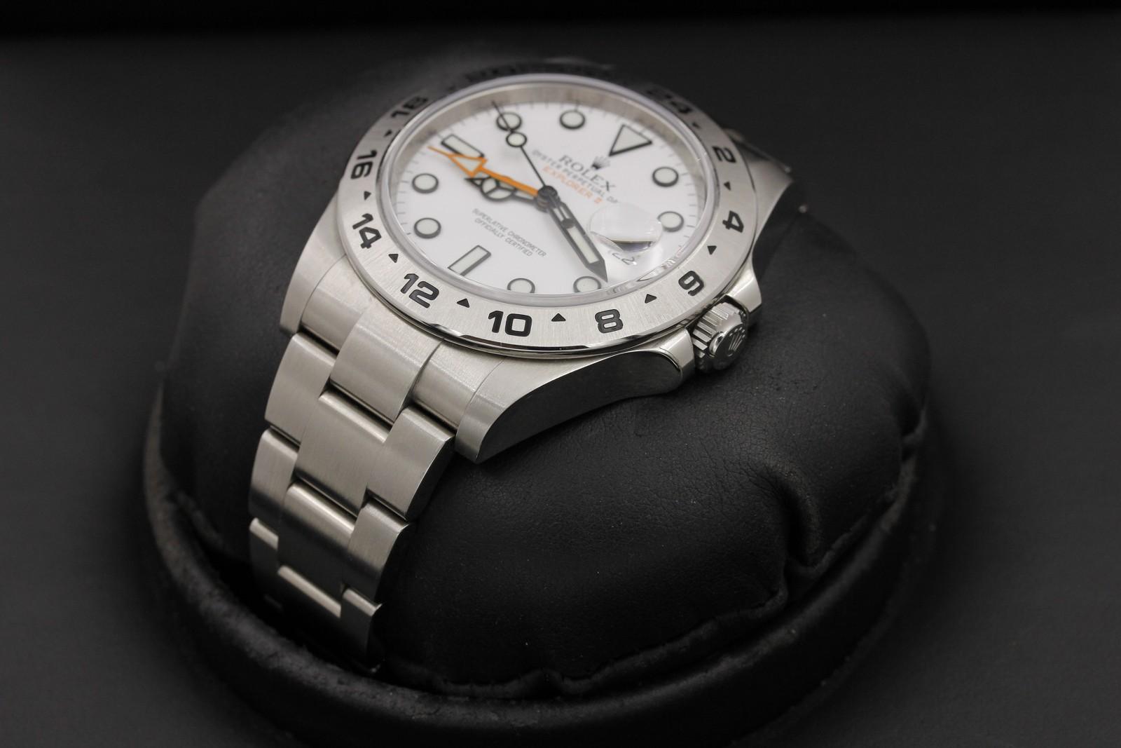 Watch Image 2
