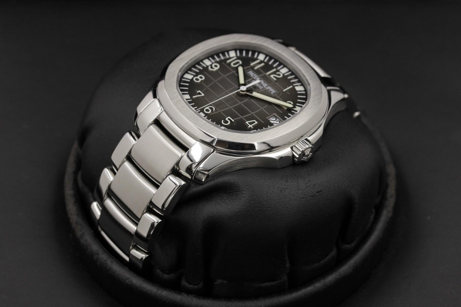 Watch Image 2