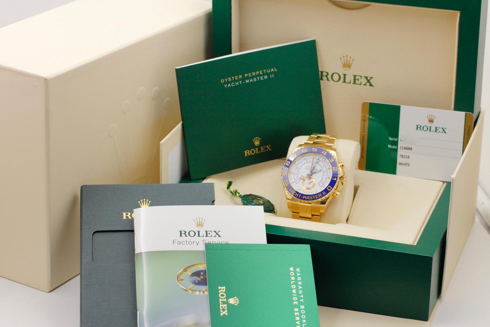 Watch Image 11