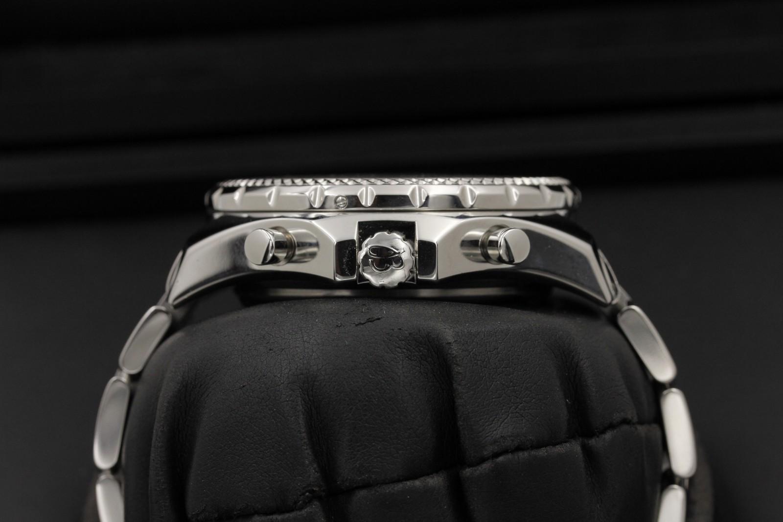 Watch Image 3