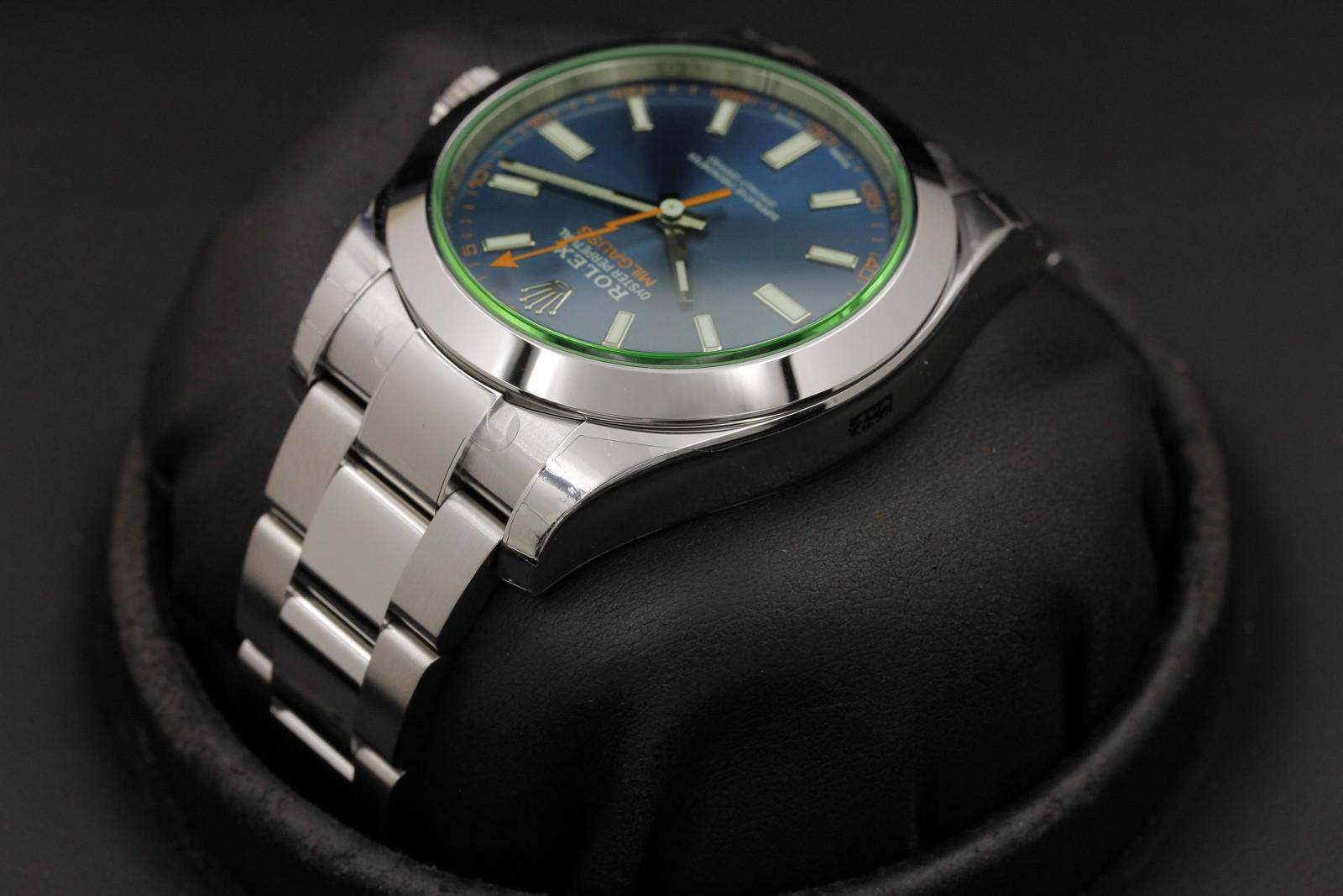 Watch Image 5