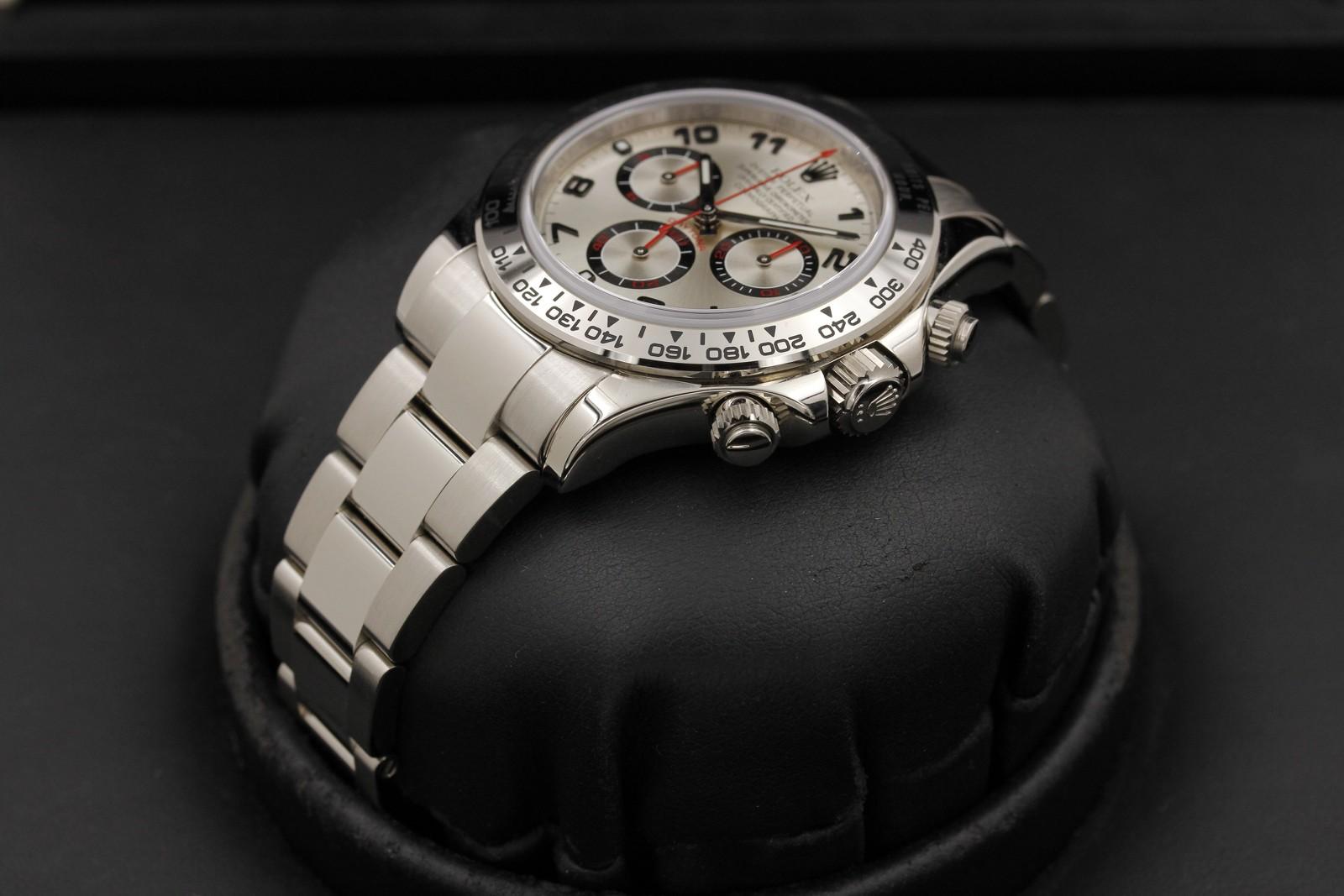 Watch Image 2