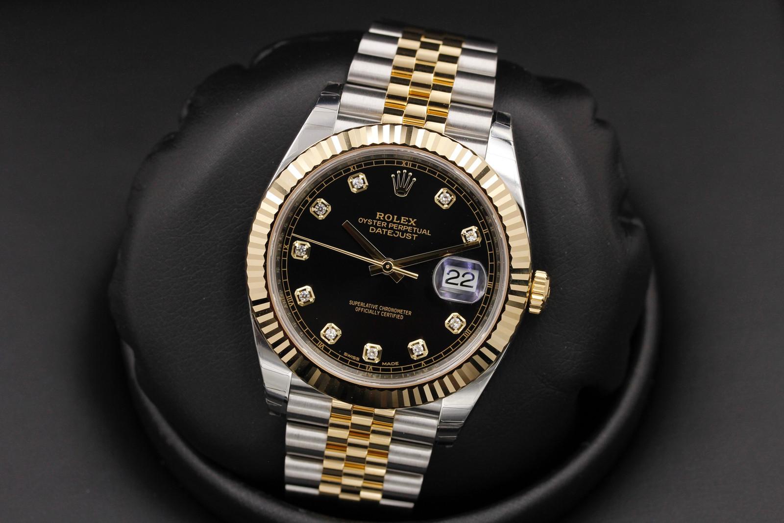 Watch Image 8