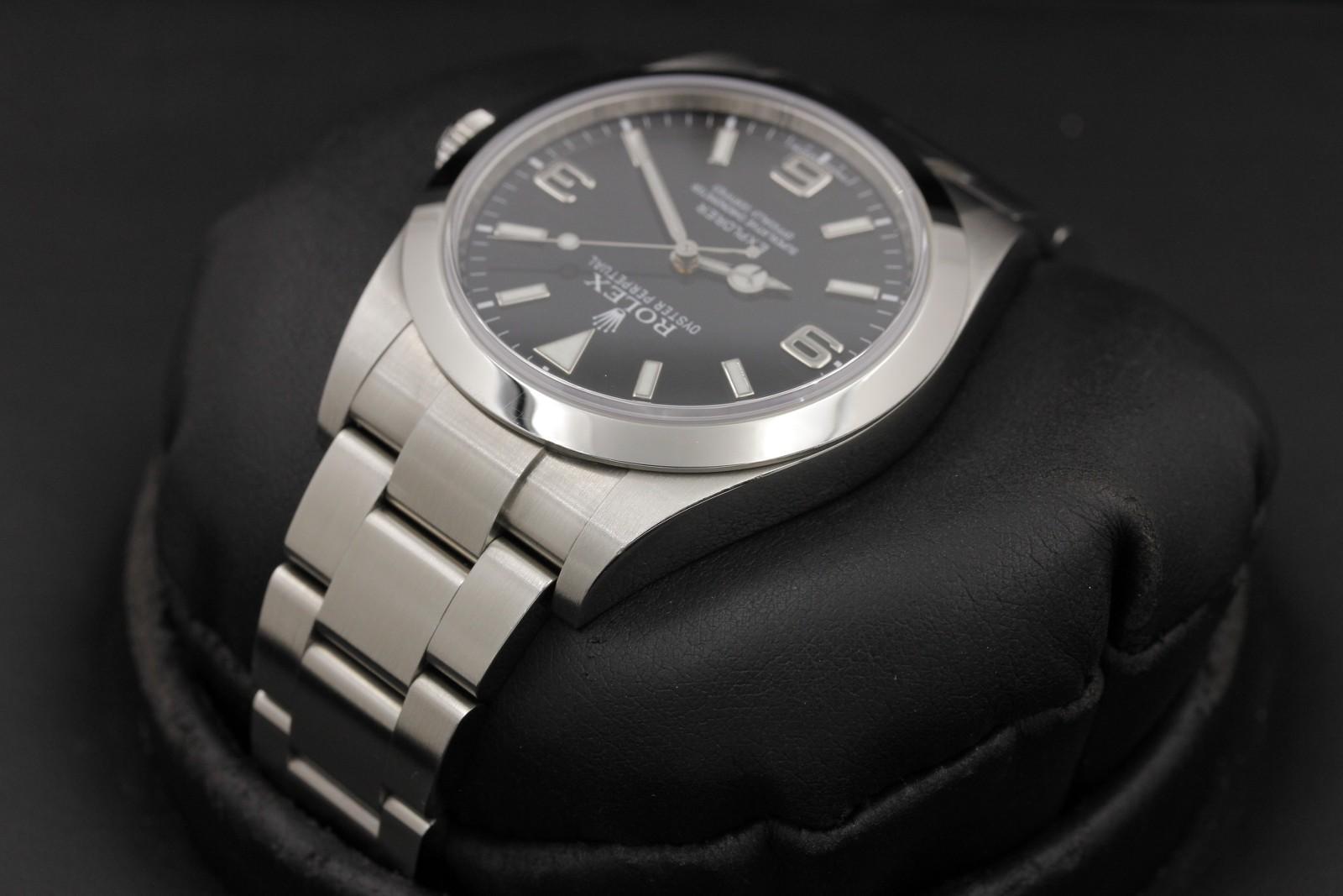 Watch Image 5