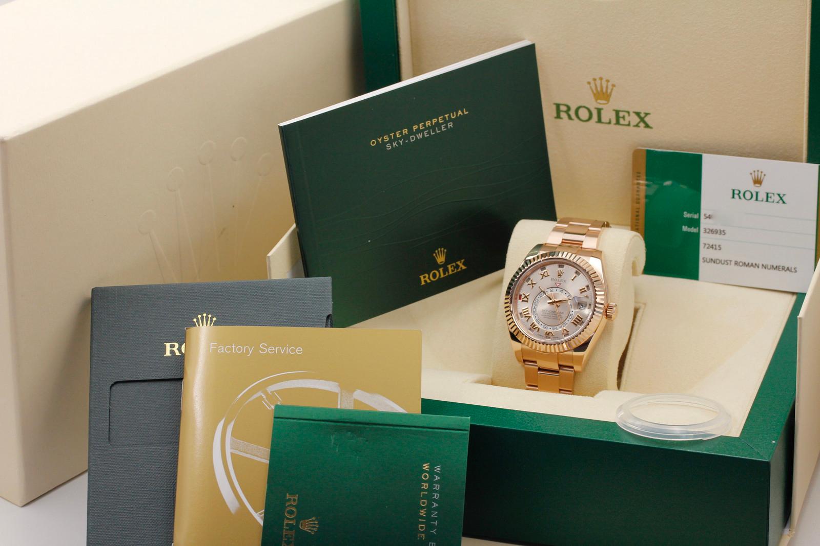 Watch Image 11