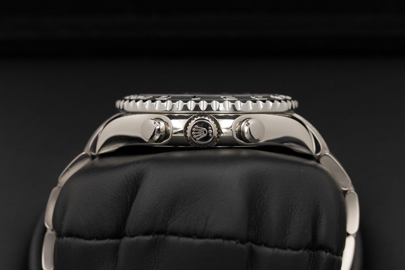 Watch Image 3