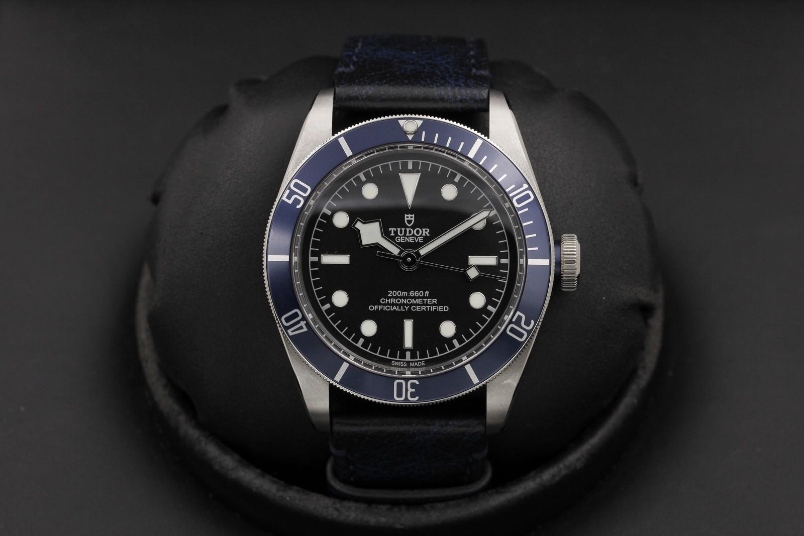 Watch Image 1