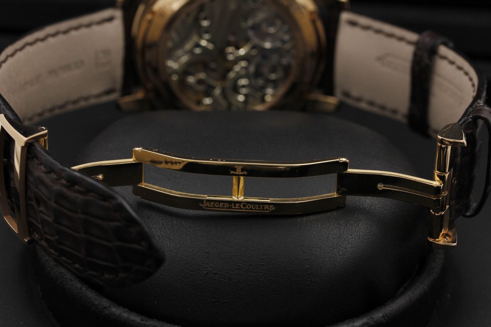 Watch Image 10