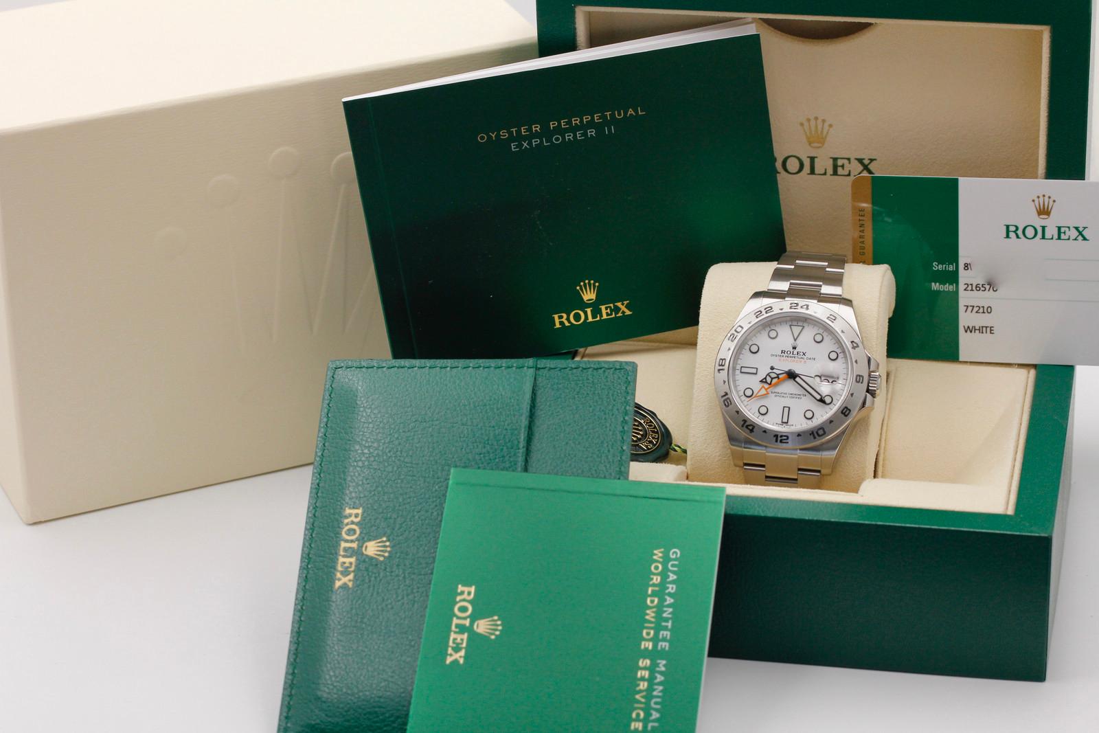 Watch Image 11