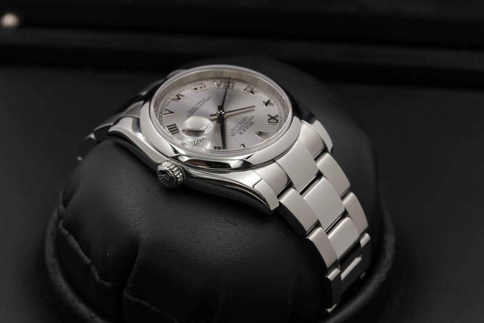 Watch Image 4