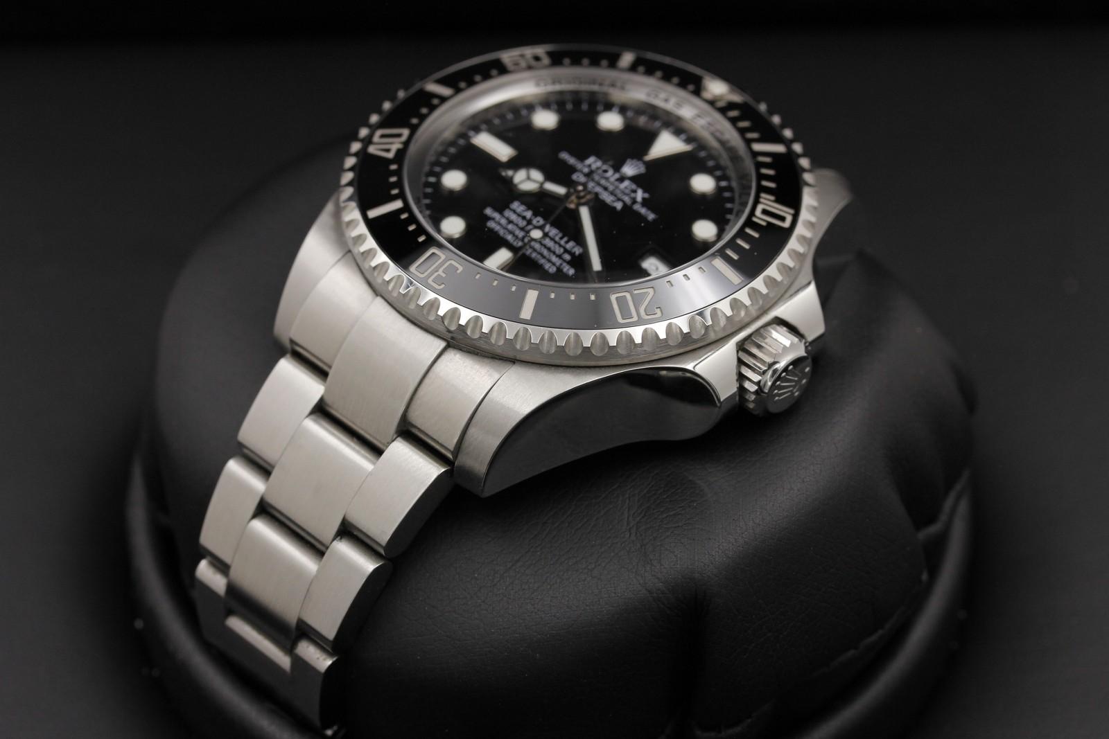 Watch Image 2