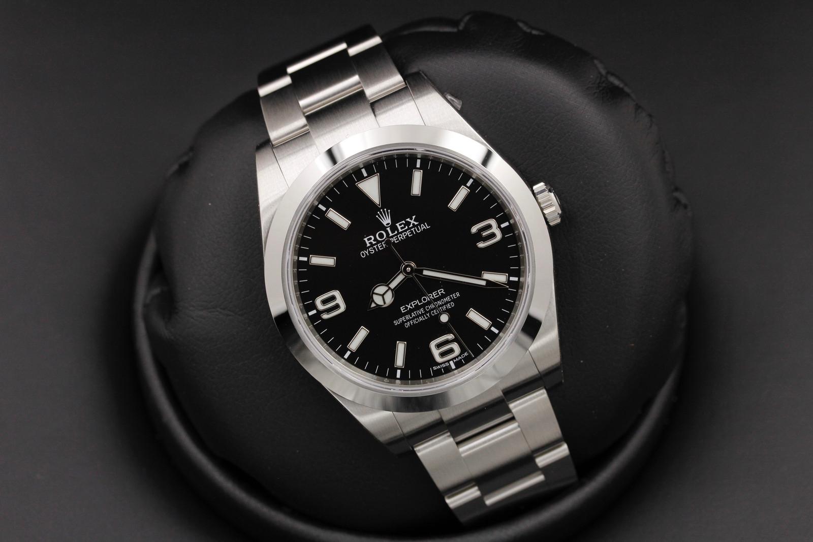 Watch Image 9