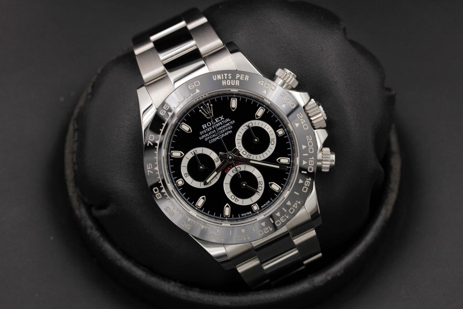 Watch Image 9