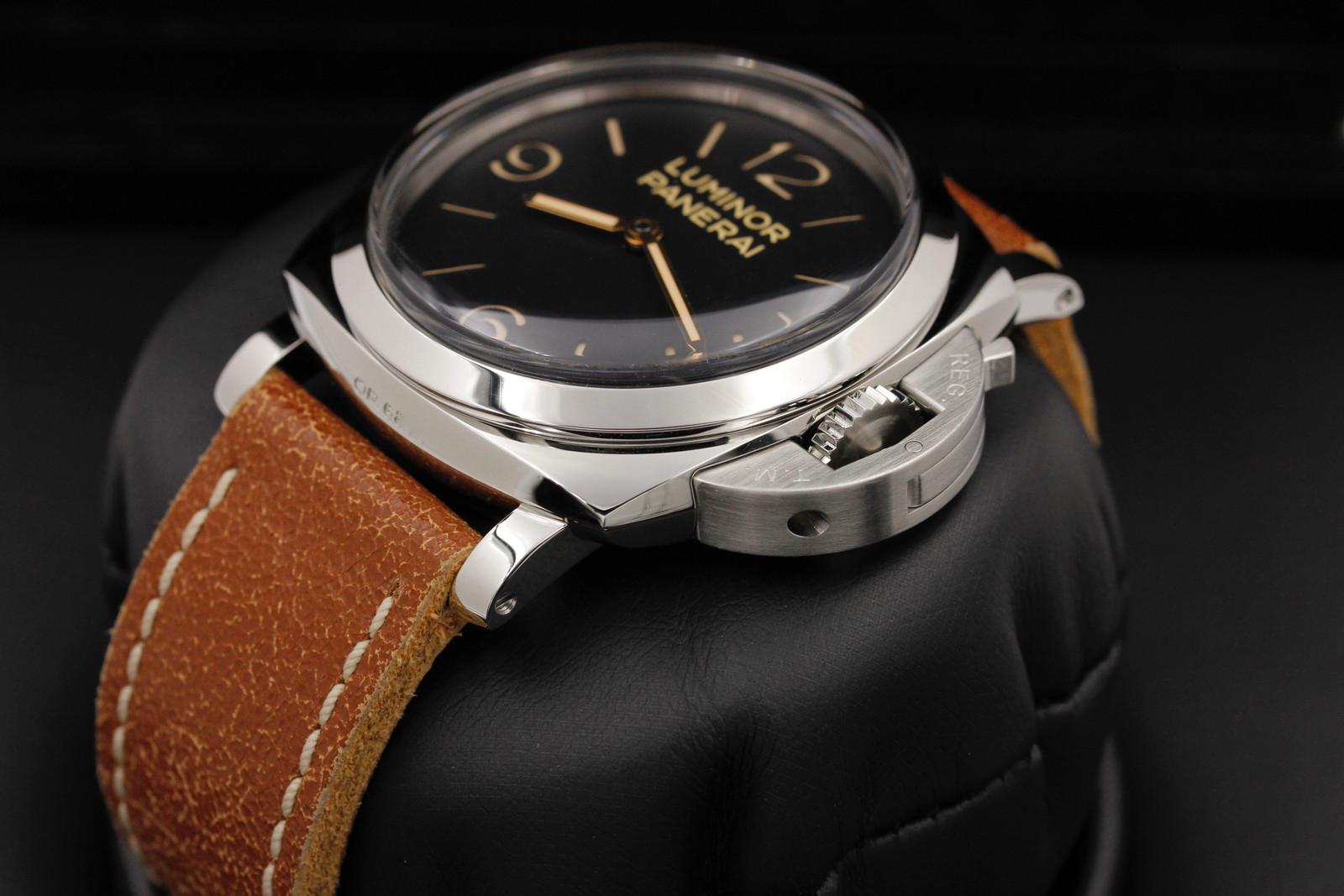 Watch Image 2