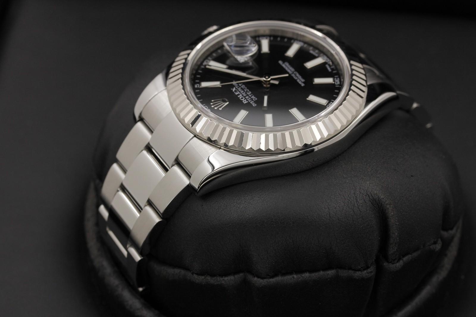 Watch Image 5