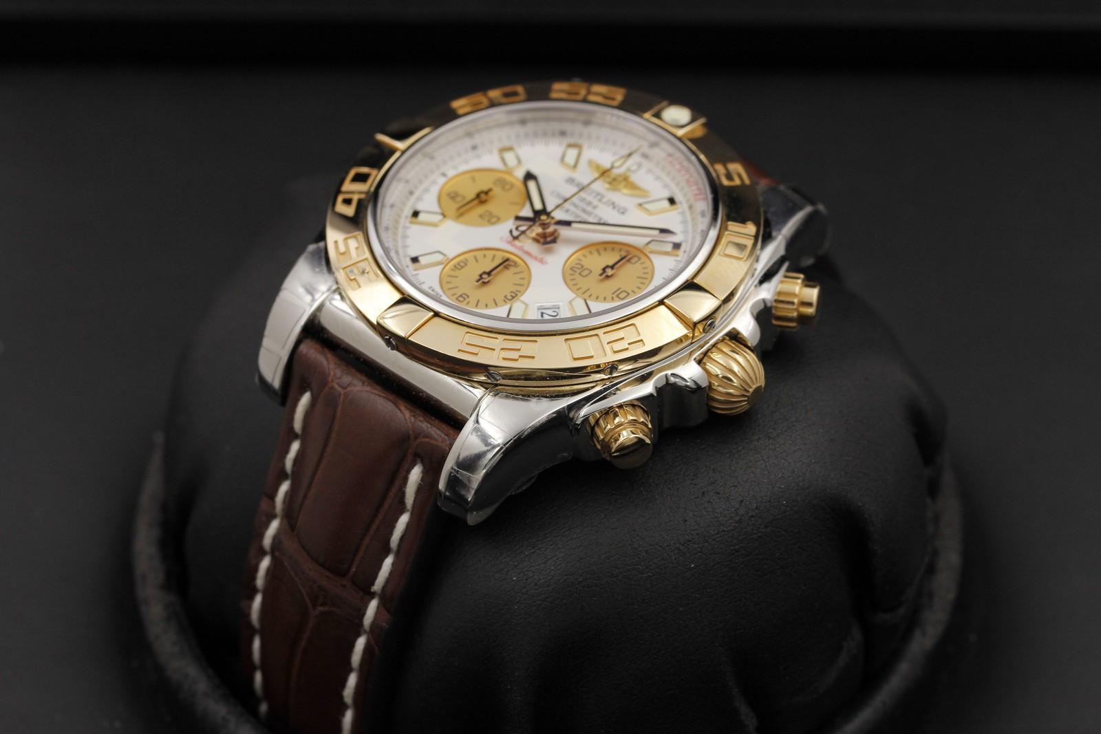 Watch Image 2