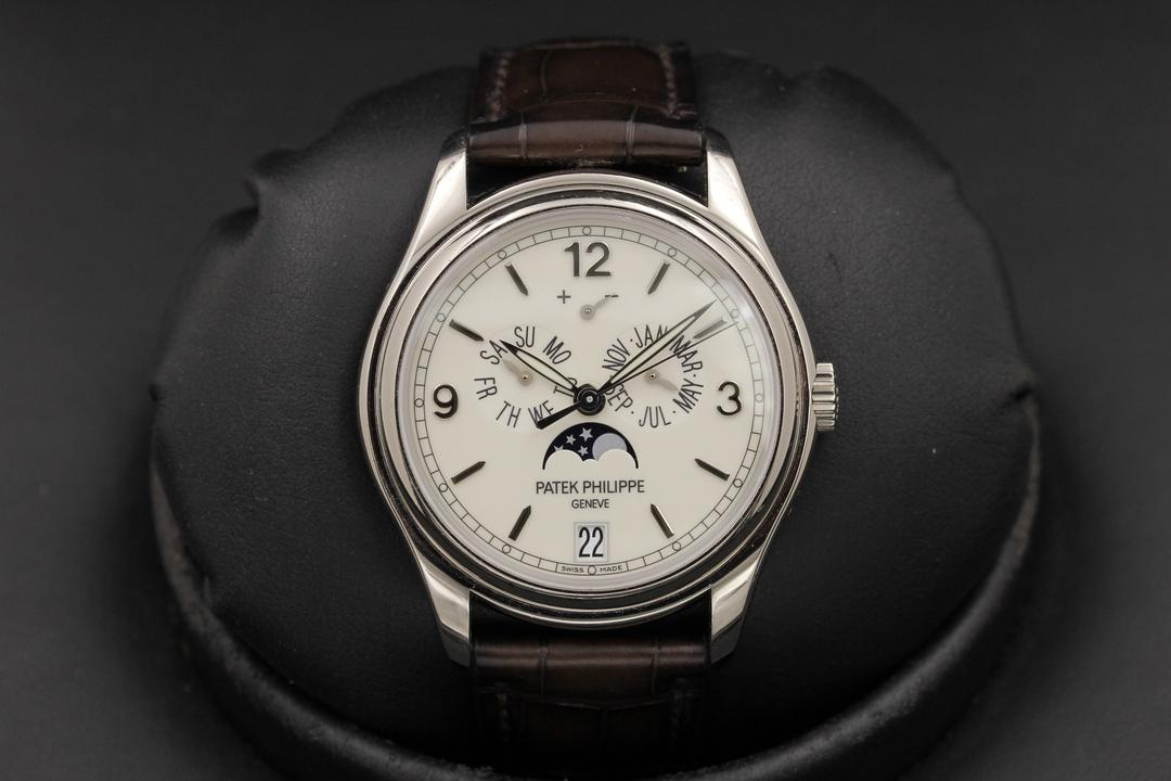 Patek Philippe Annual Calendar 5146g