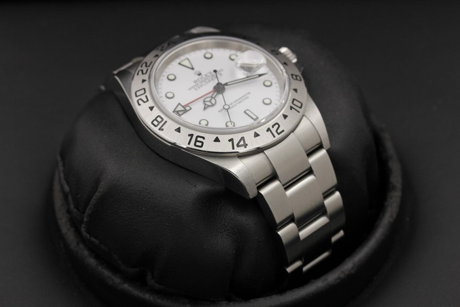 Watch Image 6