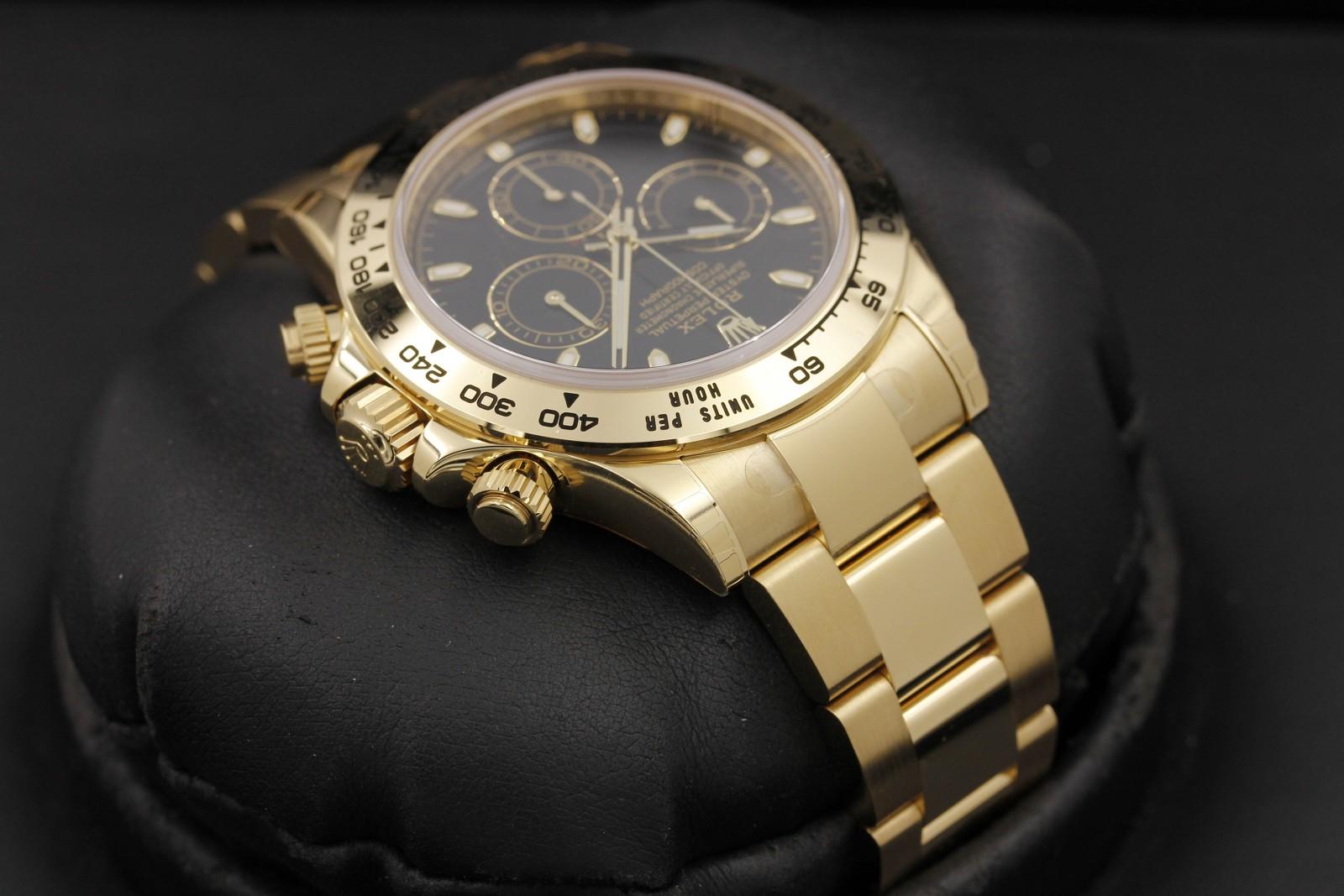 Watch Image 4