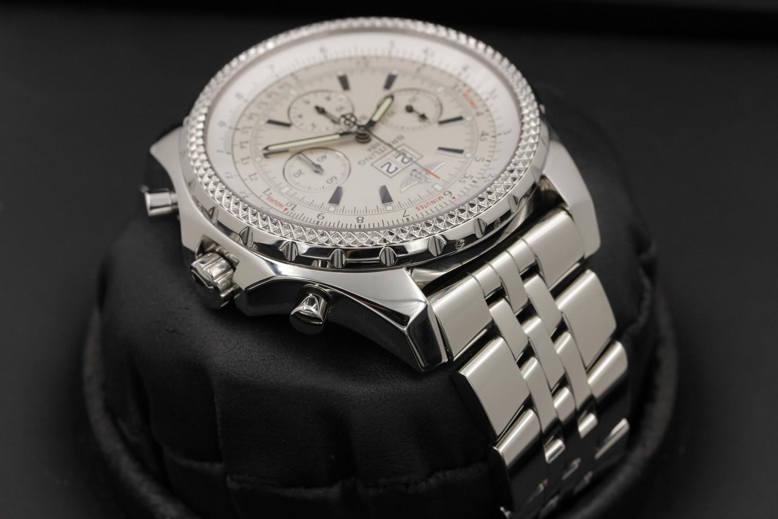 Watch Image 4
