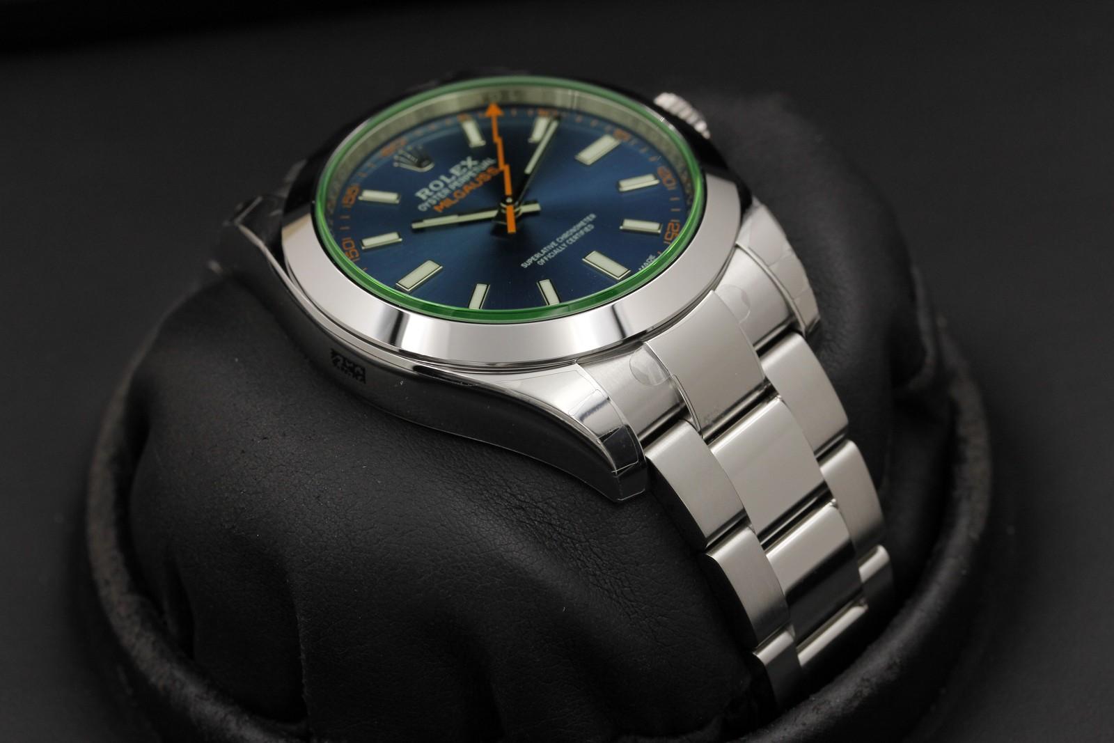 Watch Image 6