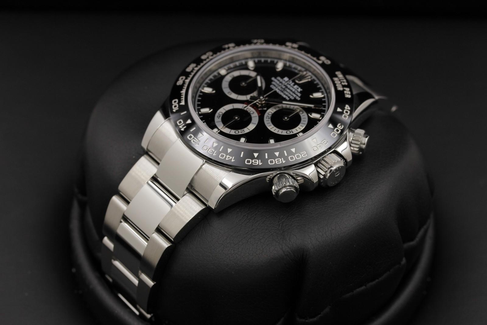 Watch Image 2