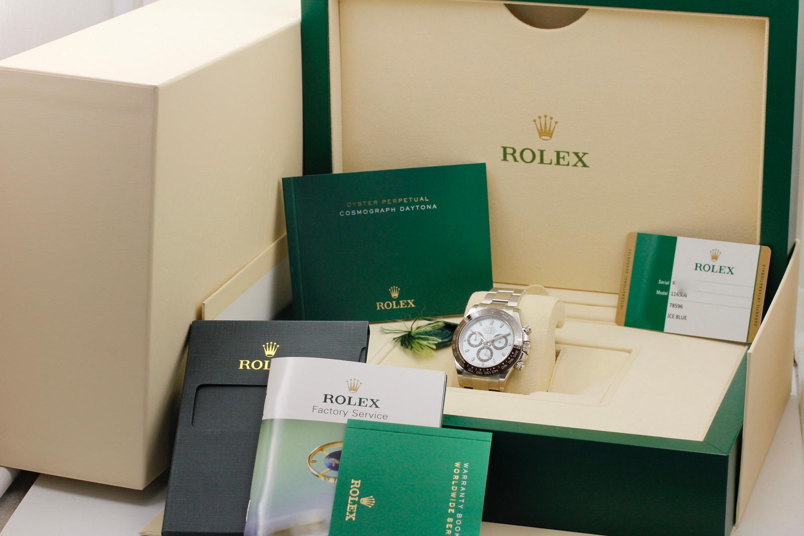 Watch Image 11