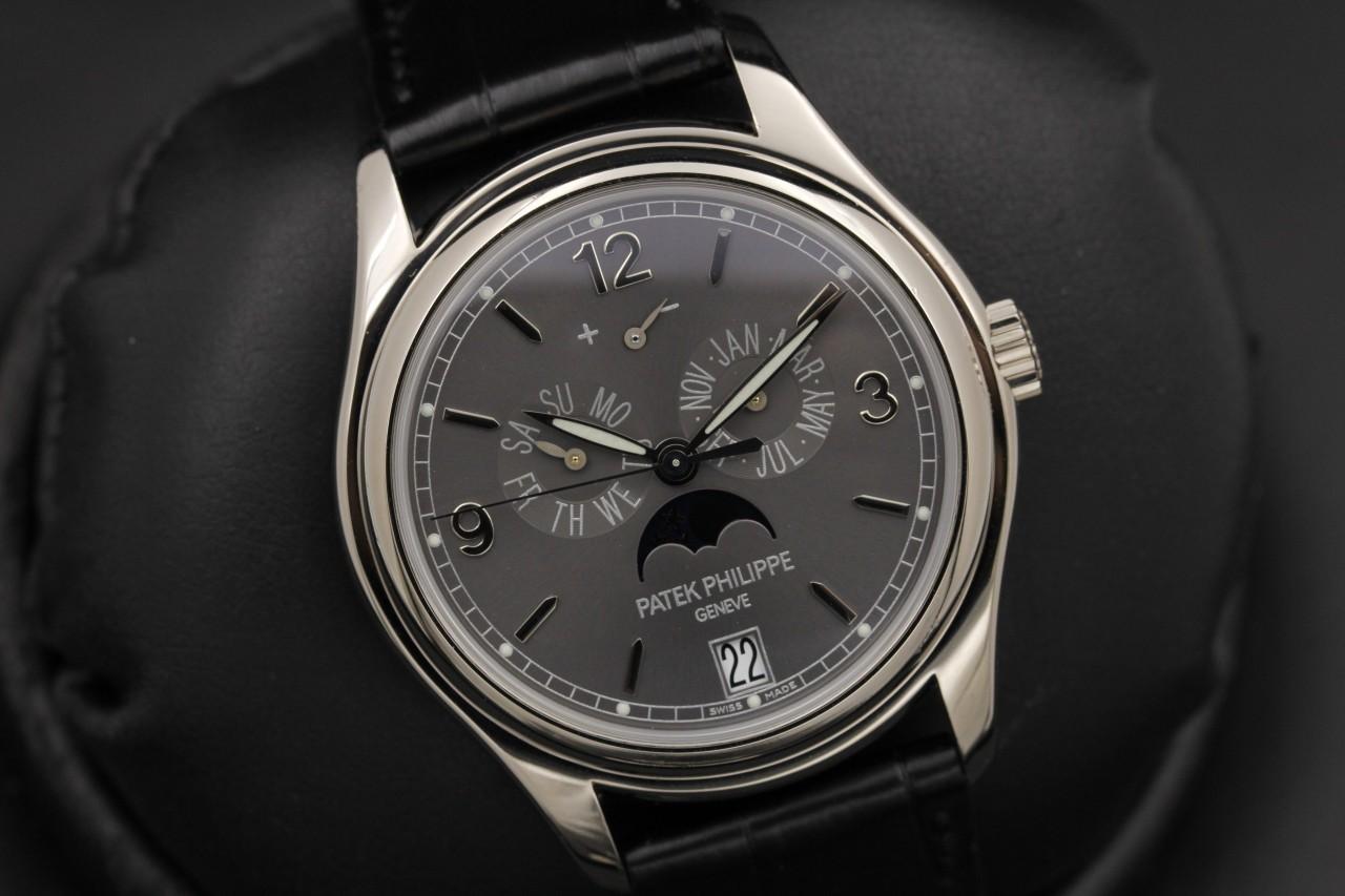 Watch Image 9