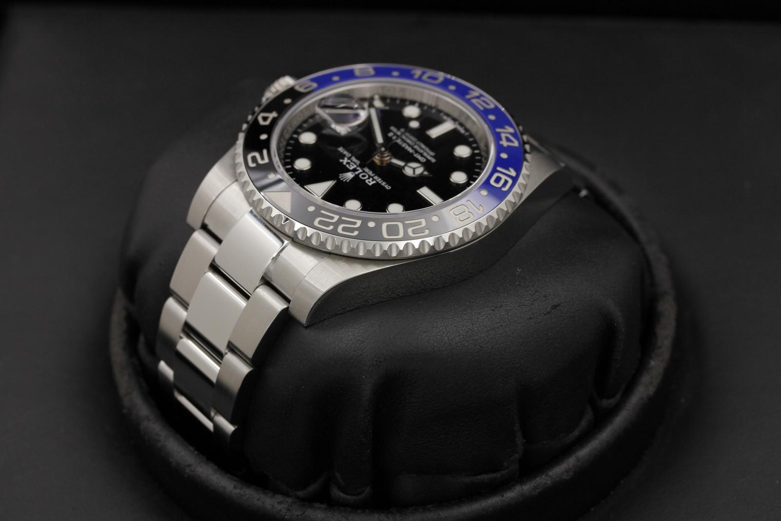 Watch Image 8