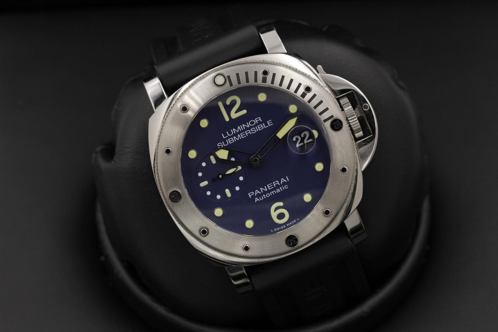 Watch Image 9