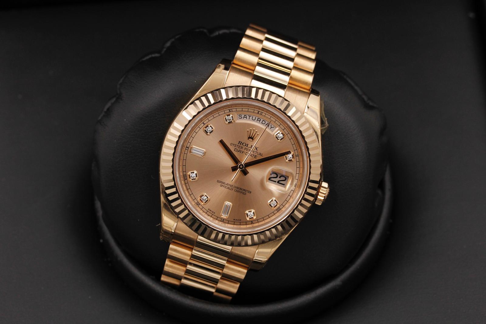 Watch Image 8
